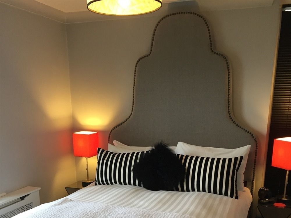 Hotel The Bijou à Harrogate Extérieur photo